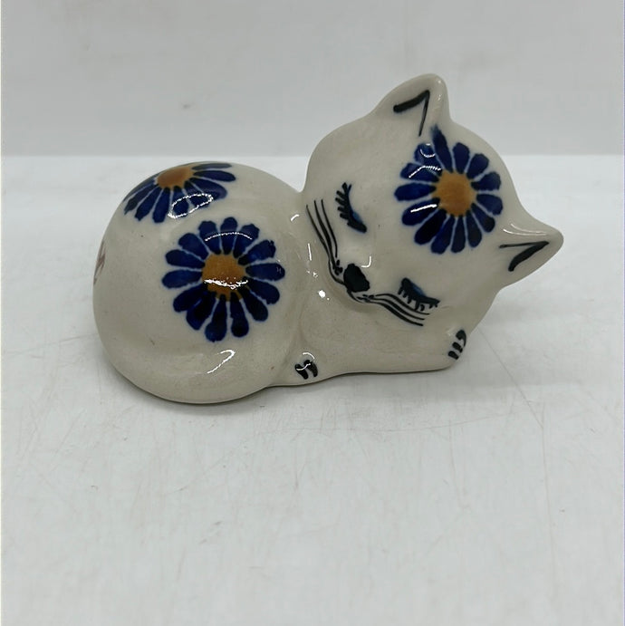 A412 - Sleeping Kitten - D41