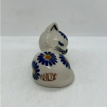 Load image into Gallery viewer, A412 - Sleeping Kitten - D41