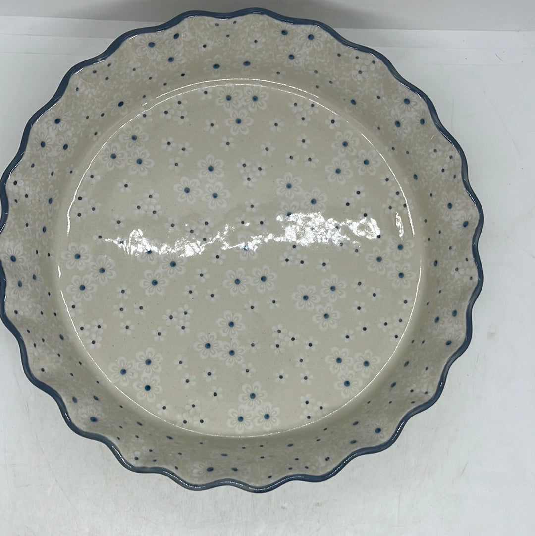 636 ~ Pie Plate ~ Fluted ~ 10" ~ 2330* - T3!