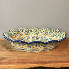 Load image into Gallery viewer, Wavy Edged Platter - WK80