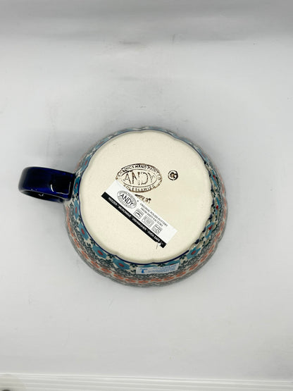Fruit Bowl with Handle - D62