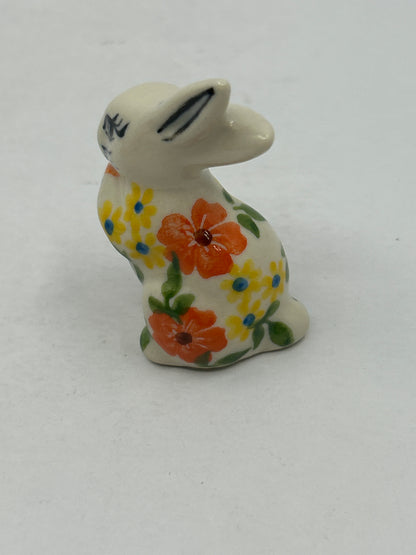 Mini Bunny with Carrot - Yellow/Orange Daisy - A1
