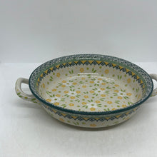 Load image into Gallery viewer, Baker ~ Round w/ Handles ~ 8 inch ~ 2358Q - T3!