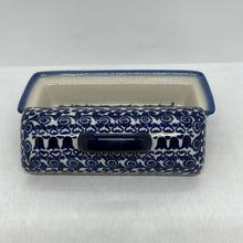 Load image into Gallery viewer, A108 - Butter Dish  - D25