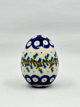 Load image into Gallery viewer, Kalich Stoneware Egg - Blue Dot with Tulips - Unikat