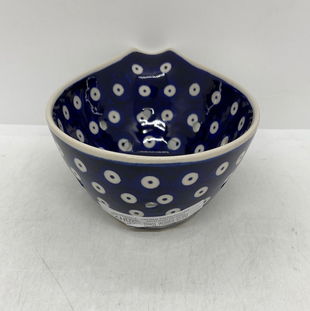 A506 Colander - D22