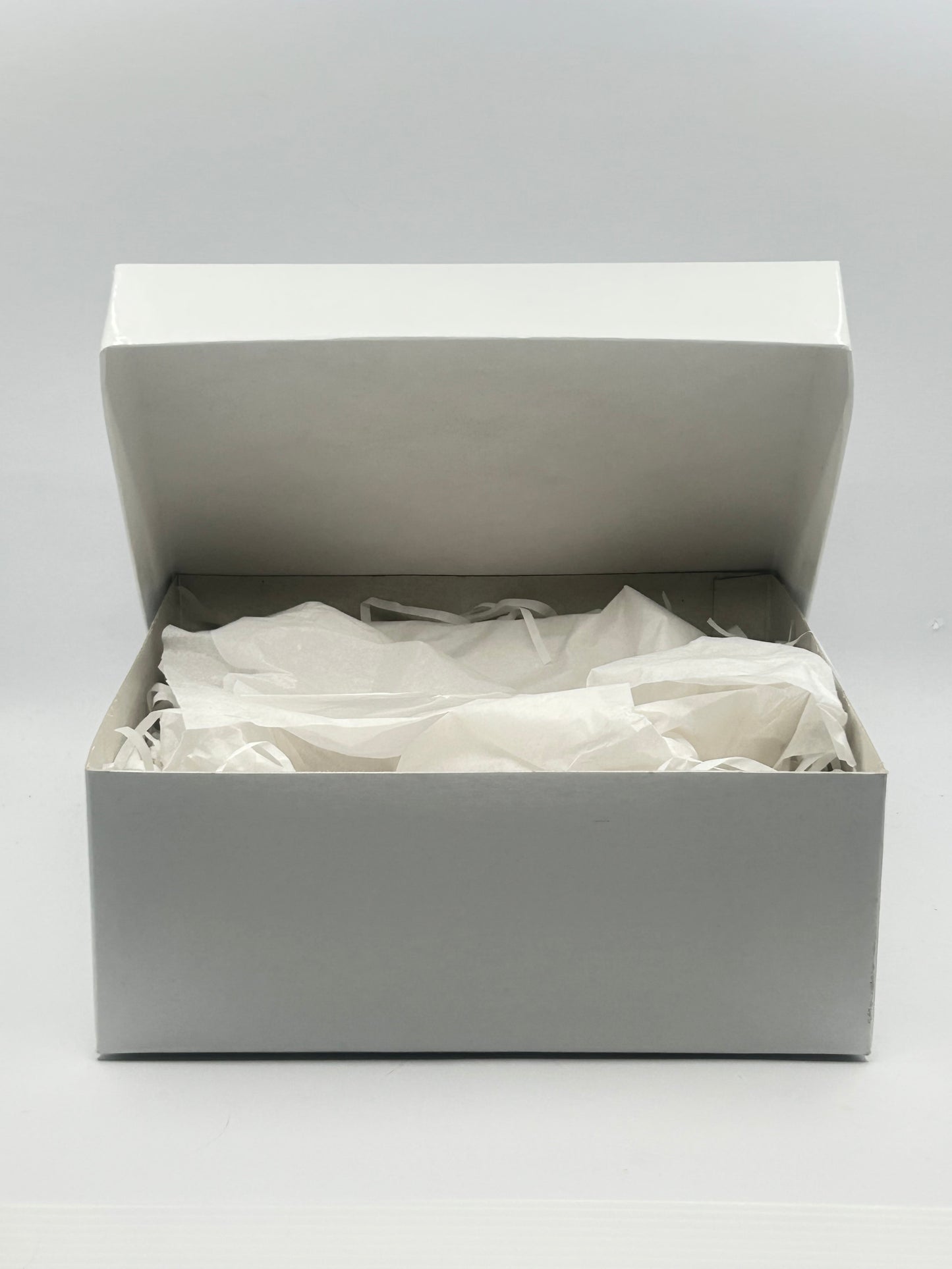 8x8 White Gift Box