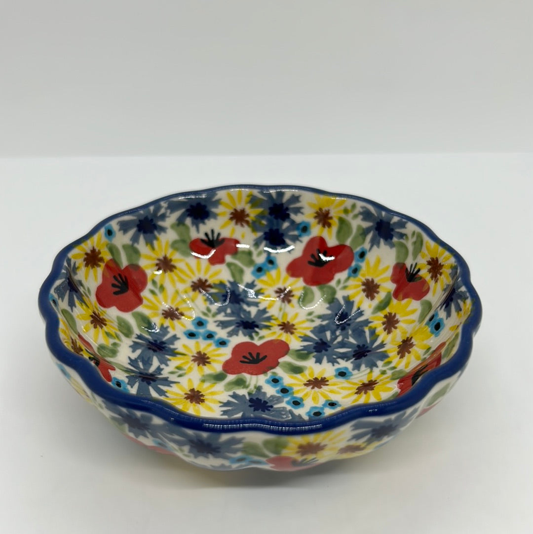 Scalloped Dish - AS62