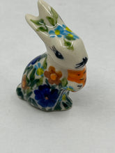 Load image into Gallery viewer, Mini Bunny with Carrot - Brown Daisy - A1