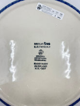 Load image into Gallery viewer, Baker ~ Round w/ Handles ~ 10 inch ~ U5166 ~ U3!