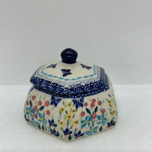 Load image into Gallery viewer, Jewelry Box - WK76