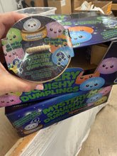 Load image into Gallery viewer, Mystery Squishy Dumpling - Glow in the Dark