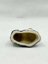 Load image into Gallery viewer, Kitty - Dark Blue with Yellow Flower