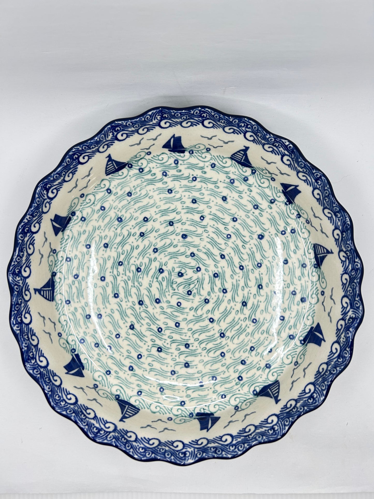 636 ~ Pie Plate ~ Fluted ~ 10" ~ 2988X - T4*