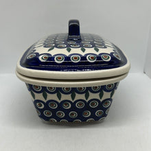 Load image into Gallery viewer, A464 Covered Casserole Dish - D43