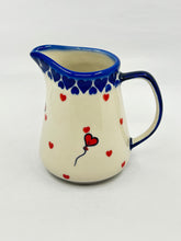 Load image into Gallery viewer, Pitcher - Cat with Heart - Unikat