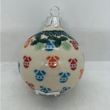 Load image into Gallery viewer, 2.5&quot; Galia Round Ornament - P-B2