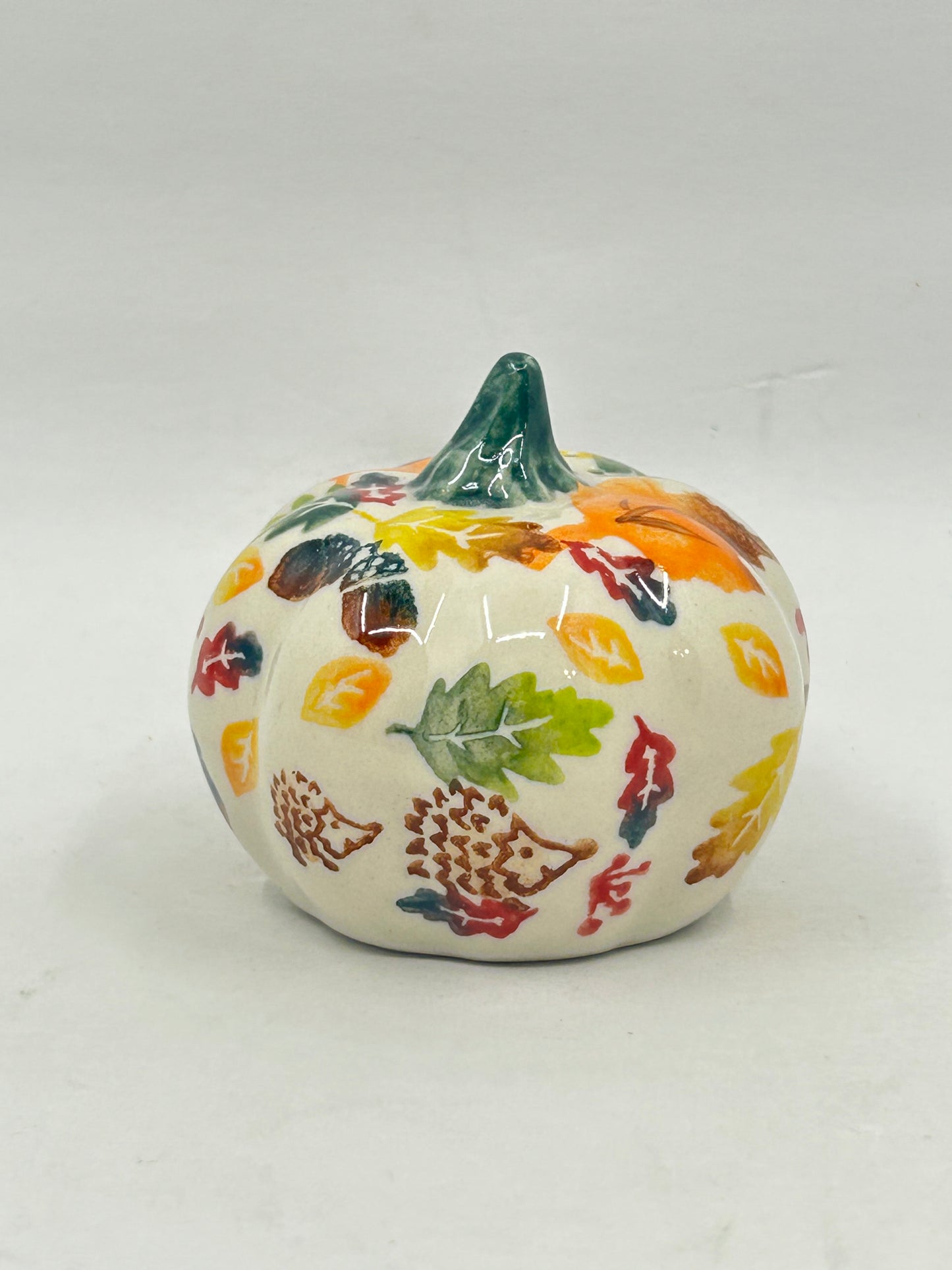Pumpkin Salt OR Pepper Shaker - U-634