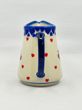 Load image into Gallery viewer, Pitcher - Cat with Heart - Unikat