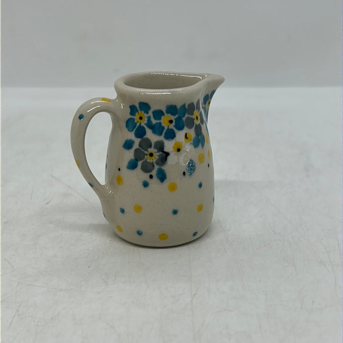 Miniature Jug / Toothpick Holder ~ 2.25 inch ~ 2498 - T4!