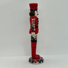 Load image into Gallery viewer, NUTCRACKER Figurine - D56