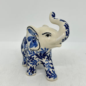 Elephant Figurine - 017- U4!