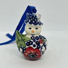 Load image into Gallery viewer, Ornament Snowman with Tree - IM02