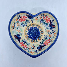 Load image into Gallery viewer, Heart Bowl - WK73