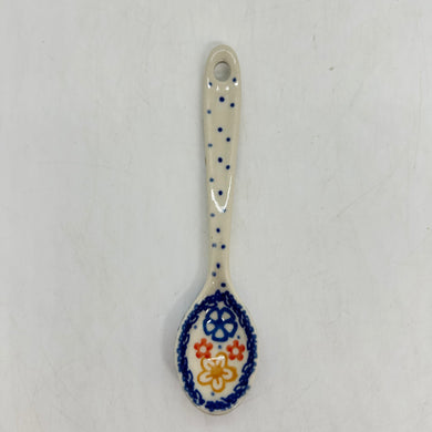 592 ~ Spoon ~ Small ~ 5.25