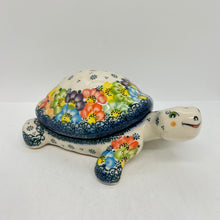 Load image into Gallery viewer, Turtle with cover that comes off  - U-V3