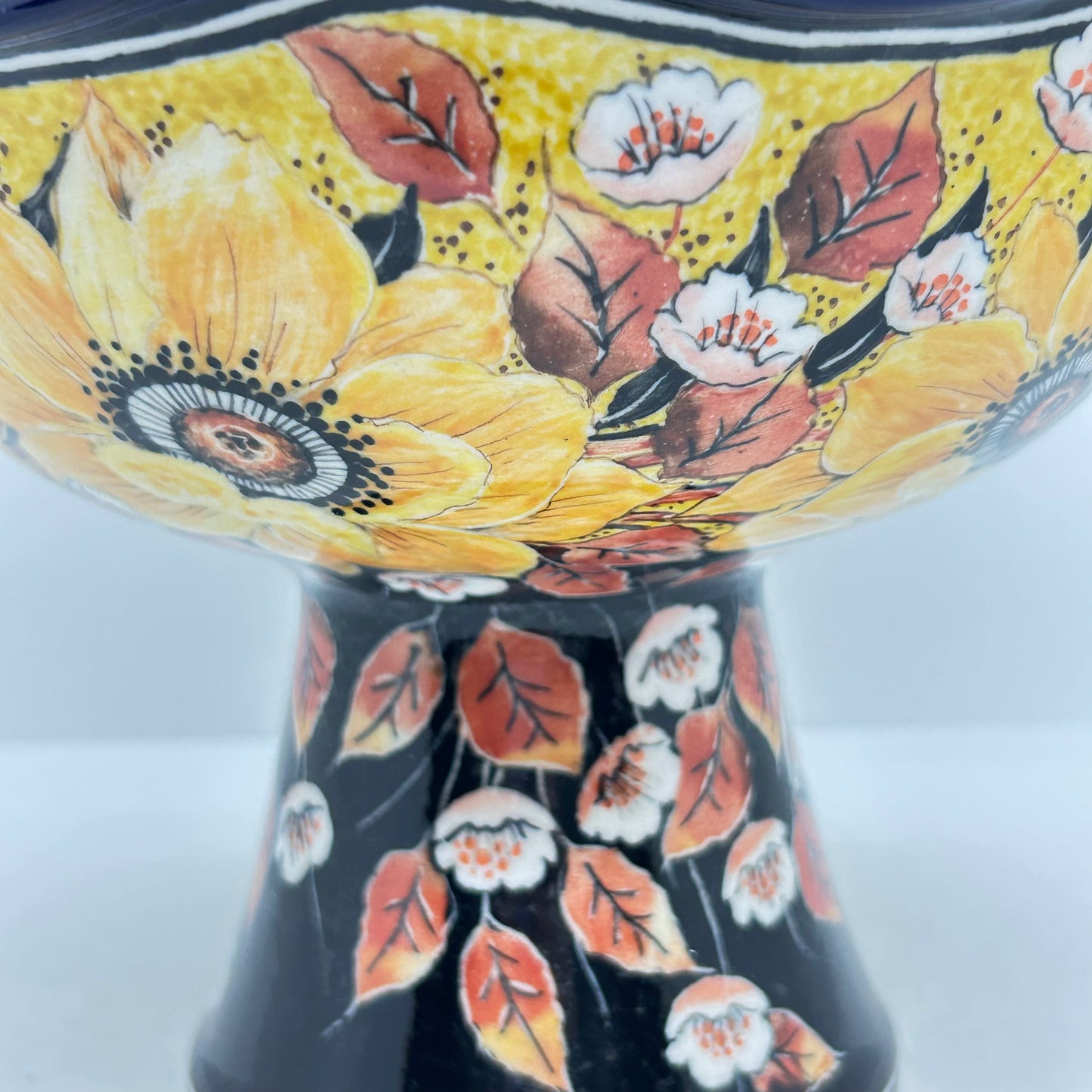 Limited Edition Wavy Pedastal Bowl - L-891