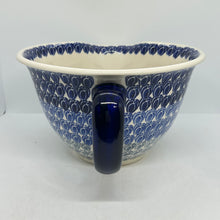 Load image into Gallery viewer, Second Quality Batter Bowl - GP16