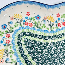 Load image into Gallery viewer, Heart Shaped Plate~ Large ~ U5112 - U3!