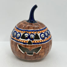 Load image into Gallery viewer, Medium Pumpkin - 054B