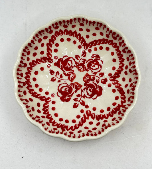 Scalloped Dish - GZ29