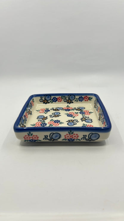 4.75" Square Bowl - D2