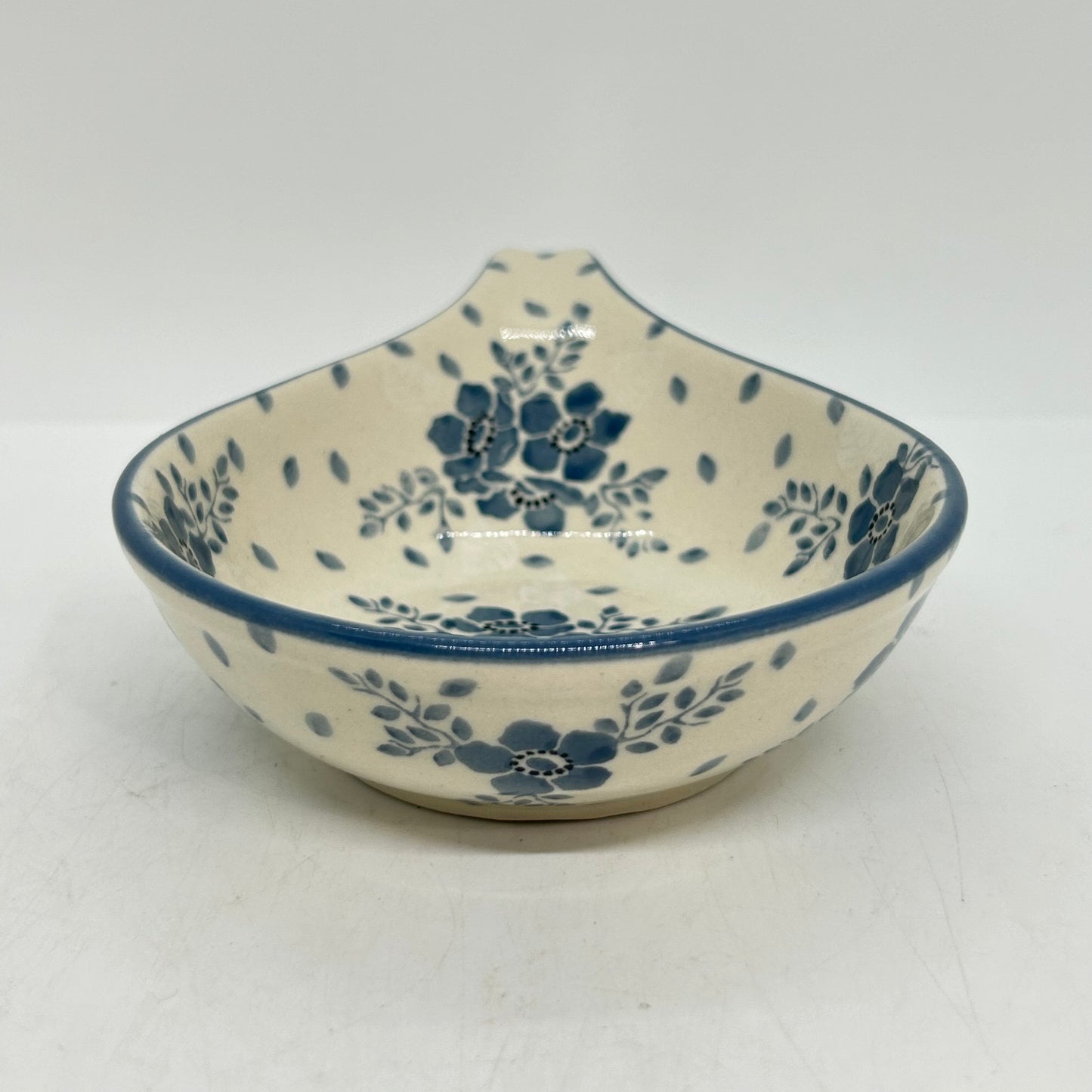 174 ~ Spoon/Ladle Rest ~ 4.5" ~ 2374* ~ T3*