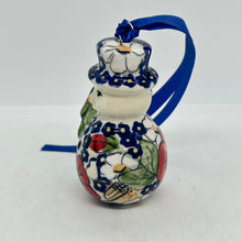 Load image into Gallery viewer, Ornament Snowman with Tree - IM02