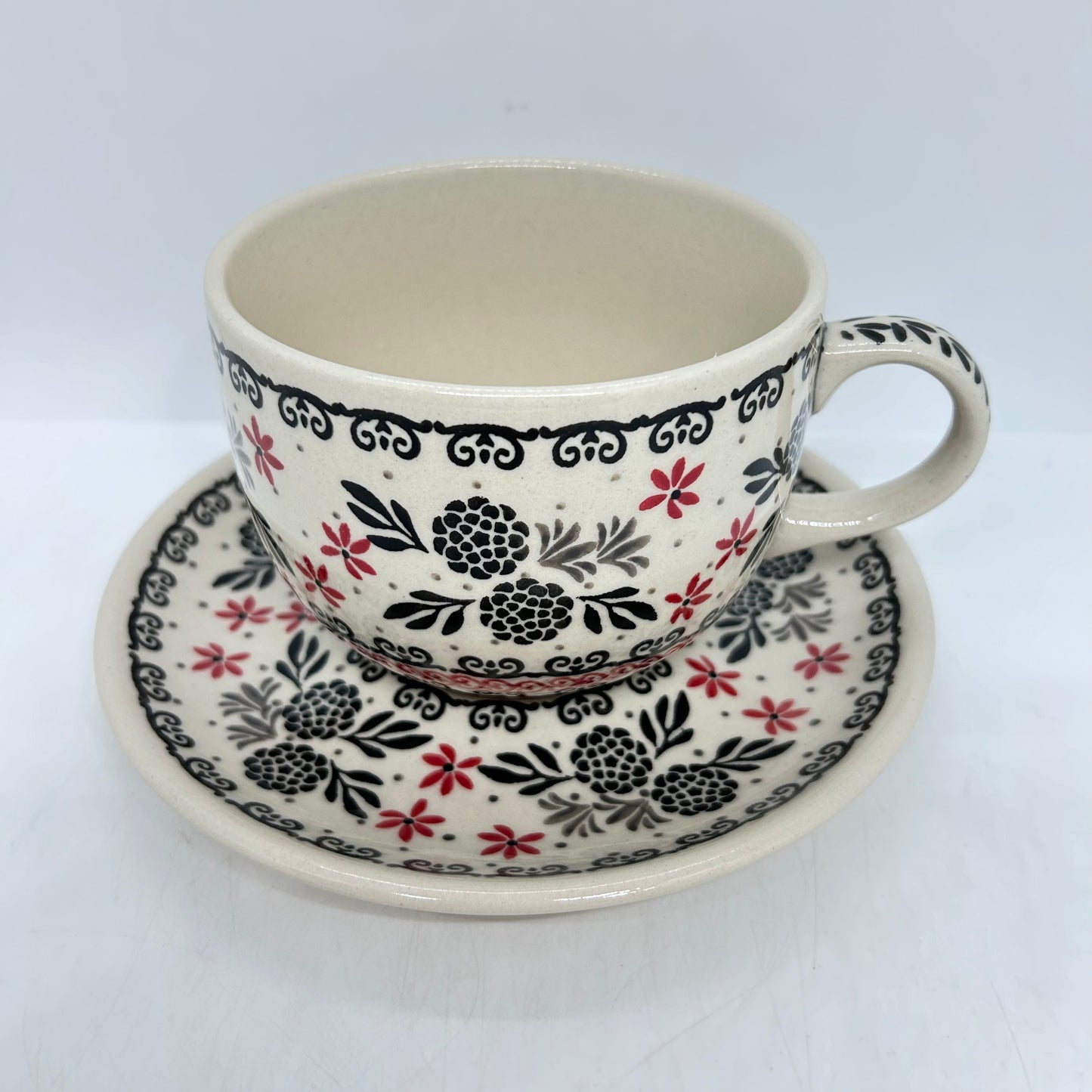 Oversized Mug with Saucer - 011 - U3