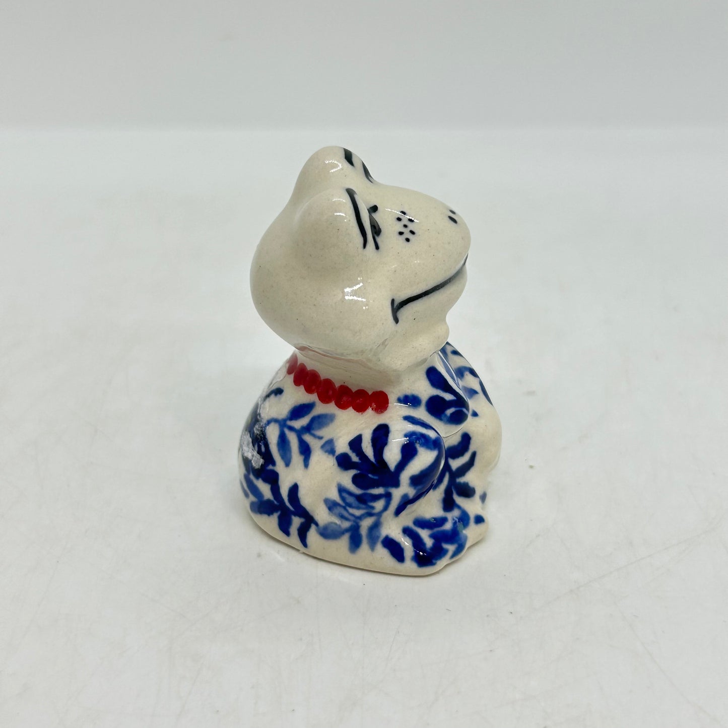 Girl Frog Figurine - 017 - U4