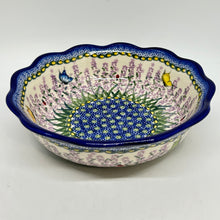 Load image into Gallery viewer, Scalloped Serving Bowl - A987 - A2