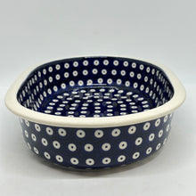 Load image into Gallery viewer, Second Quality Oval Baker ~ 070A