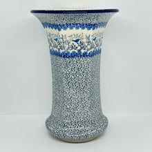 Load image into Gallery viewer, Vase ~ 9.5 inch ~ 2829X - T4!