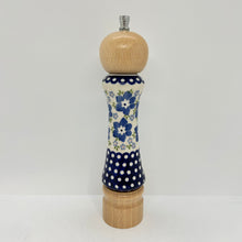 Load image into Gallery viewer, Light Wood Spice Grinder - PS28