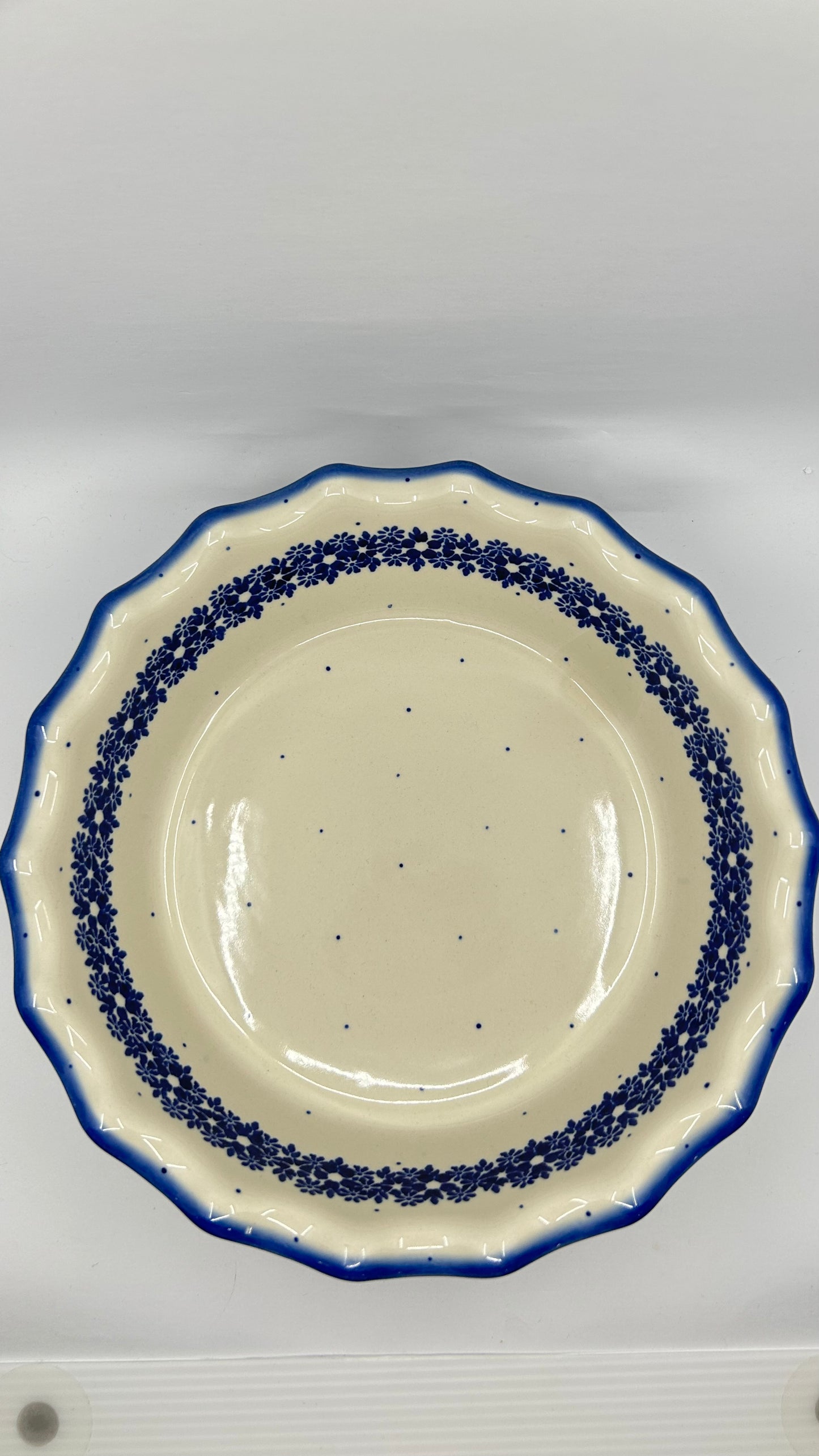 A185 Wavy Pie Plate  - D51
