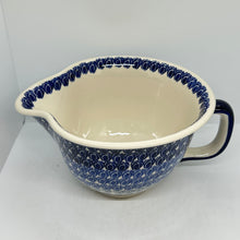 Load image into Gallery viewer, Second Quality Batter Bowl - GP16