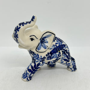 Elephant Figurine - 017- U4!