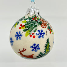 Load image into Gallery viewer, 2.5&quot; Kalich Round Ornament - Reindeer Scene