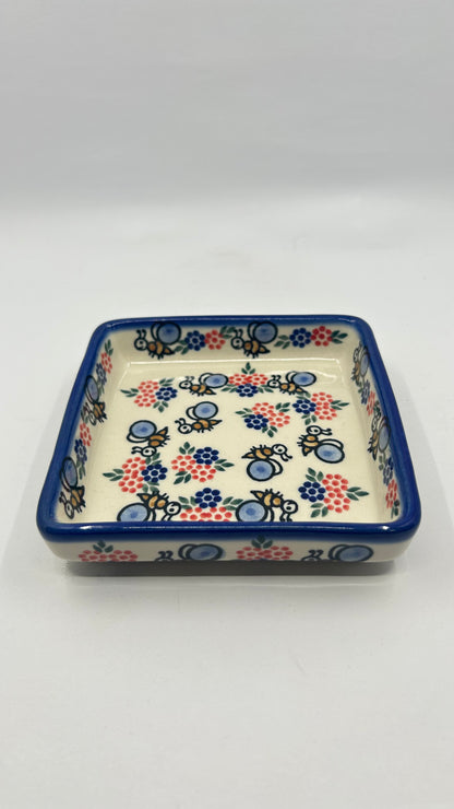 4.75" Square Bowl - D2