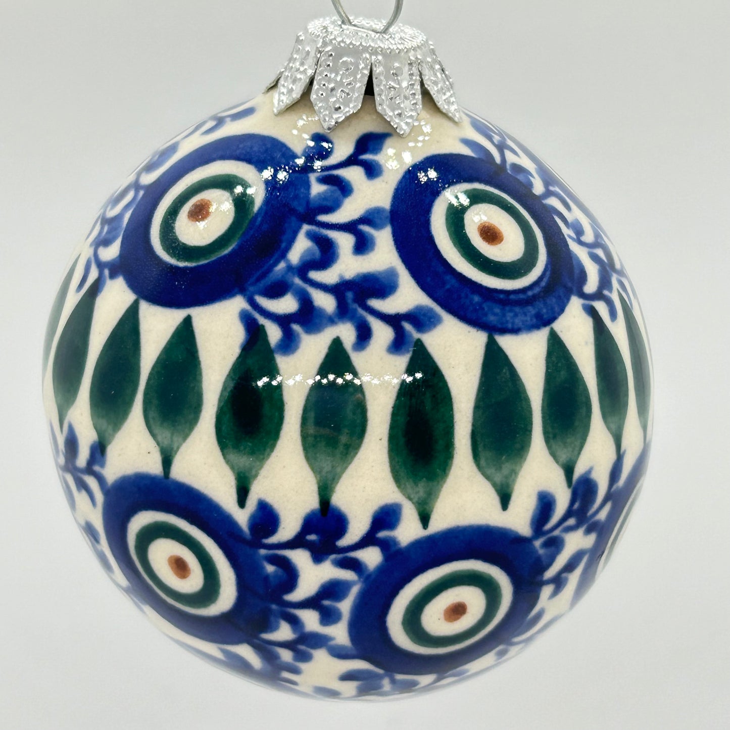 B08 Round Ornament U-PL